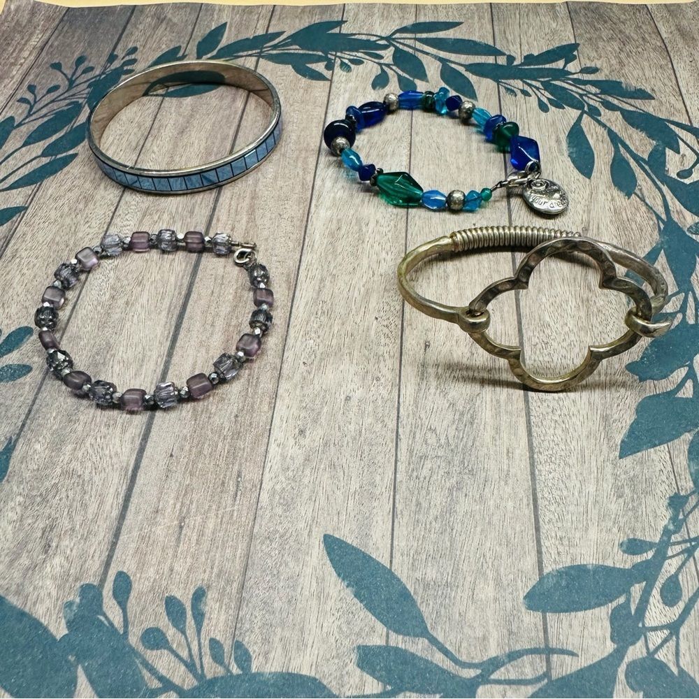 Bracelet Bundle Lot 4 Bracelets B7‎